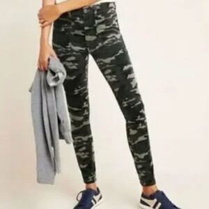 (Bogo Free) Anthropologie Pilcro High-Rise Skinny Camo Corduroy Pants Sz 26